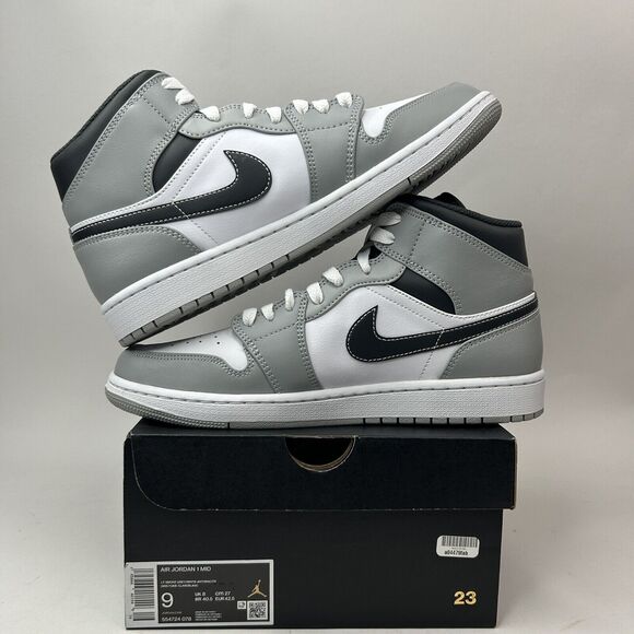 Nike Air Jordan 1 Mid “Light Smoke Grey/Anthracite” 2023 - Picture 3 of 5